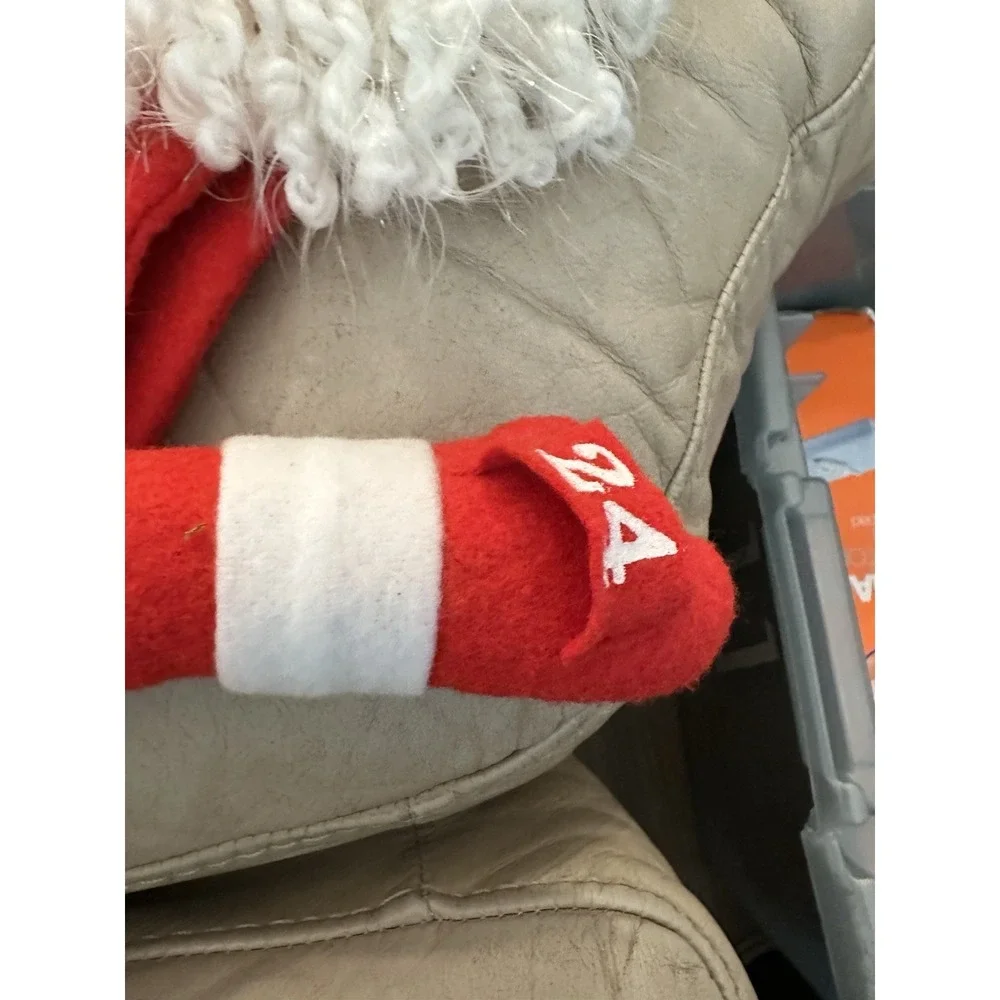 Santa Count Down Plush Advent Calendar  Long Legs‎ Pre-owned Vintage